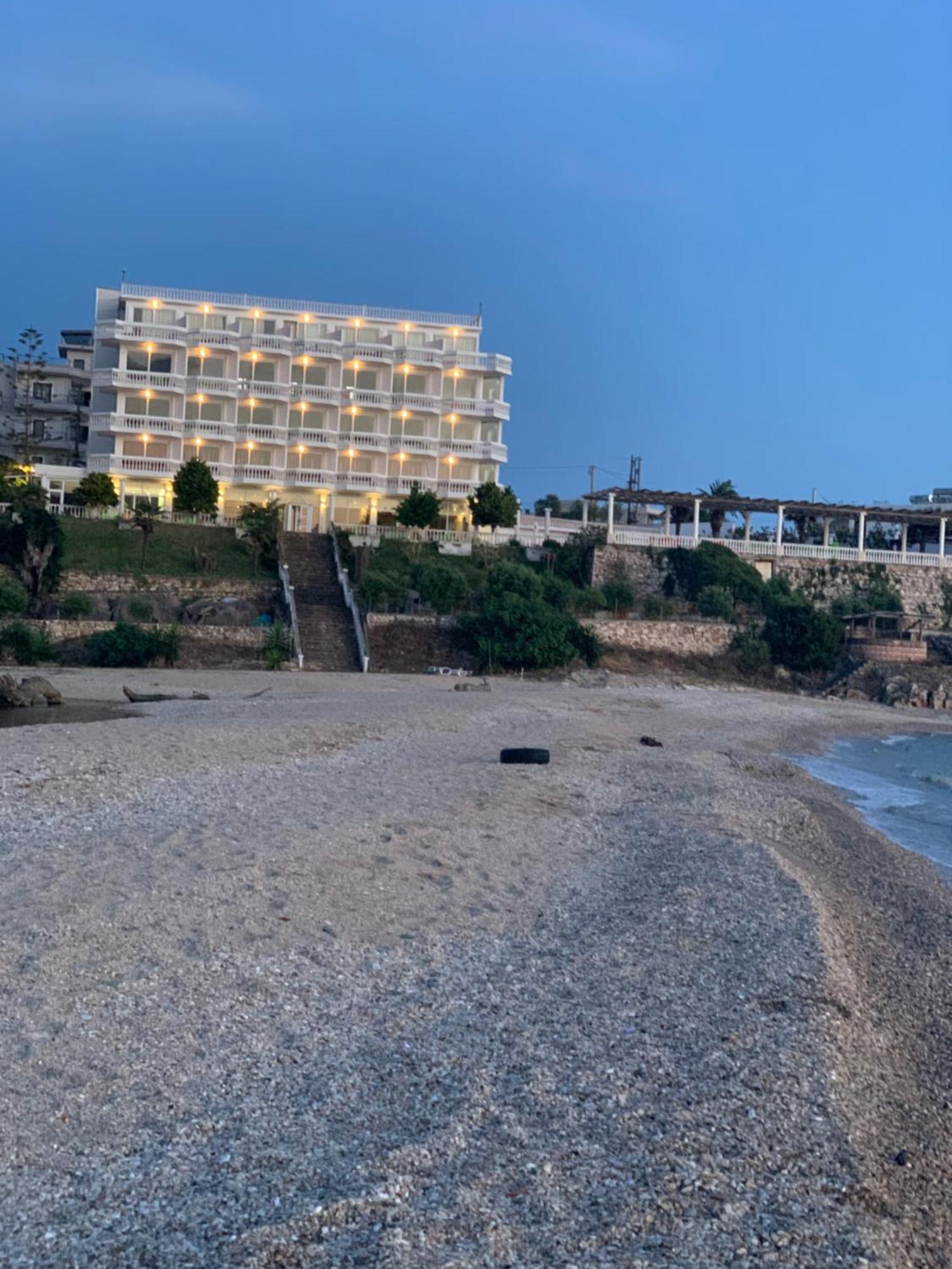Hotel Dodona Саранда Екстер'єр фото