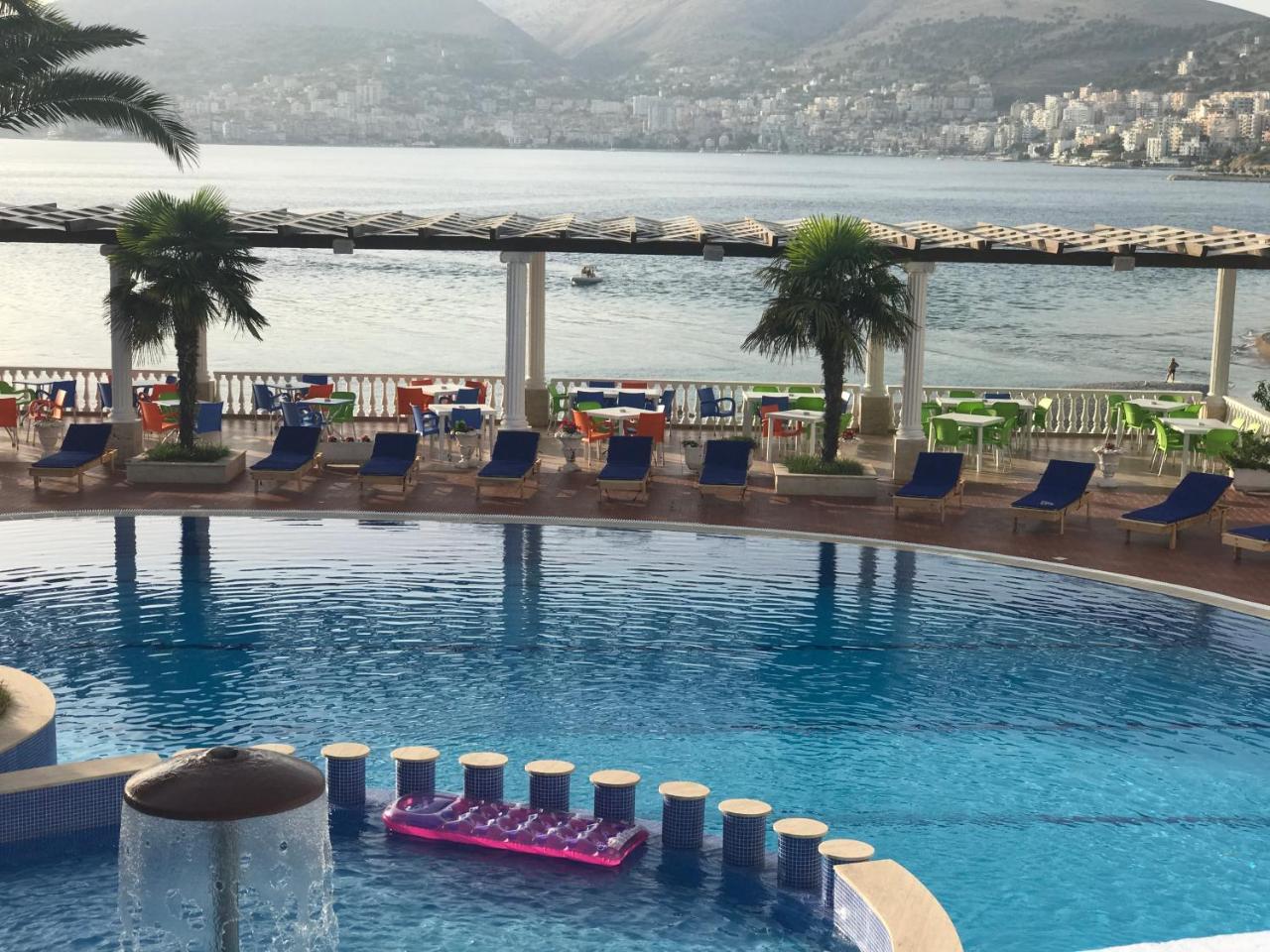 Hotel Dodona Саранда Екстер'єр фото