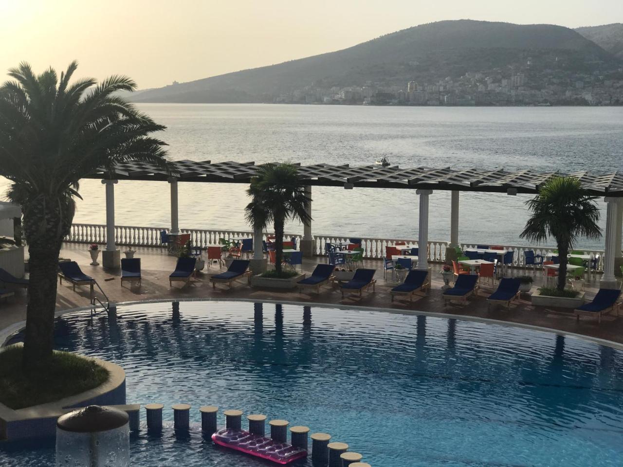 Hotel Dodona Саранда Екстер'єр фото